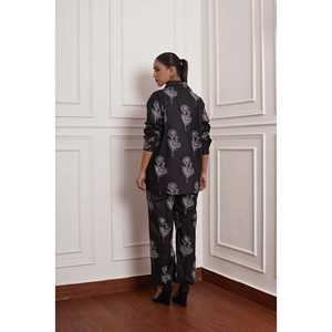 Ensemble deux pièces Rose Noir, tenue tendance d'été pour femme, tailles XS à XXL, avec col court - Product Image 2