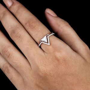 2CT blanc Triangle coupe Solitaire Moissanite bagues de fiançailles lunette Moissanite diamant mariage anniversaire bagues cadeaux pour l'amour - Product Image 4