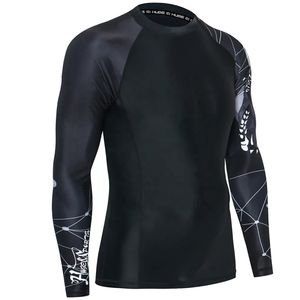 2025 último estilo hecho a medida para hombres Rash Guard protectores de alta calidad con características Anti-UV y transpirables logotipo personalizado - Product Image 5