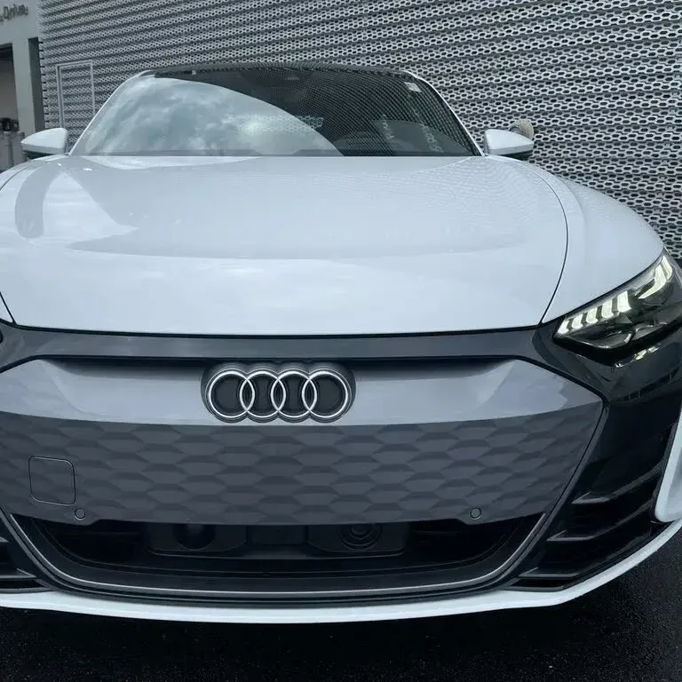 2022 en çok satan RHD/LHD kullanılmış Audi e-tron GT Premium Plus quattro United birleşik devletten en iyi fiyata satılık