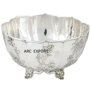 Tazón para Servir Alimentos de Diseño Elegante, Hecho de Material Blanco, Forma Grande, Estilo Lujoso, Hoja Dorada Antigua, Moderno y Decorativo - Product Image 3