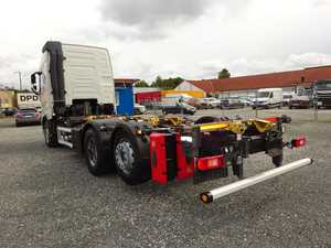 Ordinatamente usato 2018 VOL VO FH 500 1,075,000 KM 375KW 510HP 6 cilindri automatico 6x4,EURO potenza 6 cambio automatico DIESEL - Product Image 4