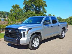 Toyota Tundra SR d'occasion à bas prix, modèle 2024, à vendre - Product Image 1