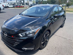 USADO LHD/RHD 2024 NISSAN VERSA SR FWD - Product Image 2