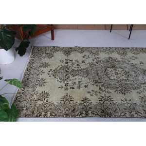 Turkish Vintage Rug 4.9x8.7 ft (149x264 cm), <b>Brown</b> Solid <b>Wool</b> Rug - Product Image 3