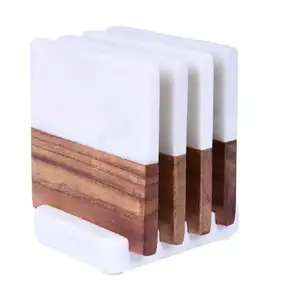 Dessous de verre en métal à moitié en marbre et à moitié en bois imprimés en sous-verres Ensemble de 4 sous-verres carrés de haute qualité - Product Image 1