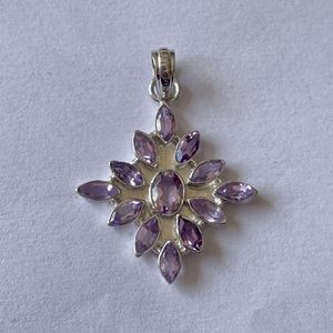 จี้พลอยแอมะทิสต์ธรรมชาติสำหรับผู้หญิงจาก Shah Gems ตัวเรือนเงินแท้ 925 ชุบทองคำสีกุหลาบ ประดับด้วยลายการ์ตูนรูปตัวเลข - Product Image 1