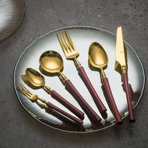 Ensemble de couverts en acier inoxydable et en bois de designer avec des poignées polies Convient aux repas quotidiens ou aux dîners de fête - Product Image 4