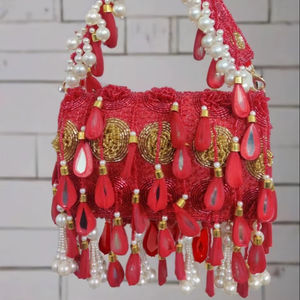 Elegante Bolso de Mano Premium para Mujer, Estilo Más Vendido, Perfecto para Fiestas y Bodas - Product Image 1