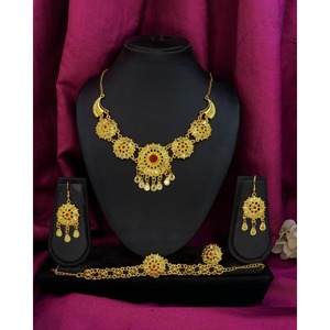 Ensemble complet de bijoux africains plaqué or de qualité supérieure avec finition lourde, comprenant collier, boucles d'oreilles, bracelet et bague - Product Image 5