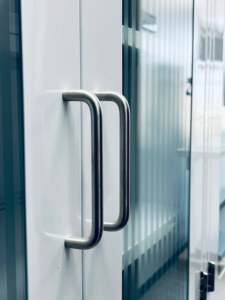 ארון אחסון מעבדתי של חברת Huadi - ארון אחסון כימיקלים עם דלת זכוכית, ארון ריאגנטים רפואי - Product Image 3