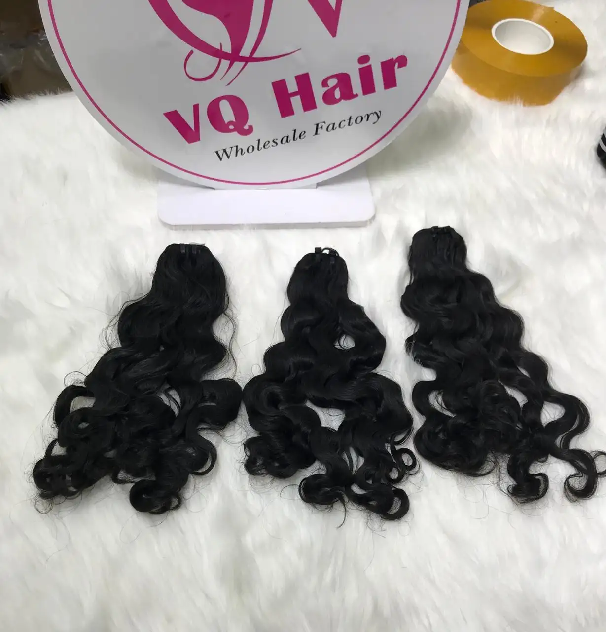 وصلات شعر فيتنامية متموجة كاملة تناسب البشرة خام غير معالجة حتى 18 بوصة من GDYhair من شركة VQ