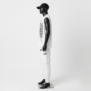 Ensemble de 2 pièces pour homme : t-shirt sans manches en coton et polyester de qualité supérieure, blanc, et pantalon cargo jogger, impression sérigraphique, logo personnalisé - Product Image 2