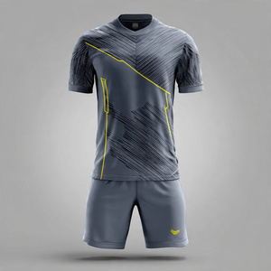 Ensemble de maillots de football d'entraînement à manches courtes et shorts de football 100% polyester Sublimation Uniforme de football - Product Image 2