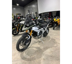 Prix abordable pour la nouvelle moto Triumph Tigers <span class=keywords><strong>900</strong></span> <span class=keywords><strong>Rally</strong></span> <span class=keywords><strong>Pro</strong></span> Adventure 2025, prête pour l'expédition mondiale - Product Image 1