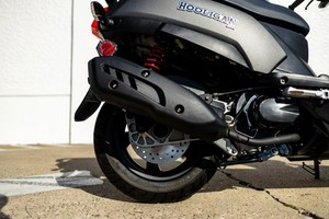 Scooter SUPER PREMIUM 170i à double disque de frein, amortisseurs arrière réglables, moteur quatre temps, sans fil/à batterie - Acompte - Product Image 2
