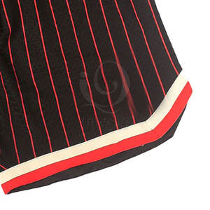 กางเกงขาสั้นผู้ชายเอวกลางผ้าตาข่ายสวมใส่สบาย มีเชือกผูก กระเป๋าข้าง แห้งเร็ว ระบายอากาศได้ดี เหมาะสำหรับออกกำลังกาย ซับในนุ่ม - Product Image 5