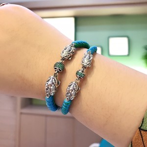 สร้อยข้อมือรูปนางฟ้าปี่เซียะเงินแท้925,กำไลข้อมือเพทายรูปทหารผู้กล้าหาญสี่แถวเชือกเชือกถักแก้สีสองสีปรับได้ - Product Image 5