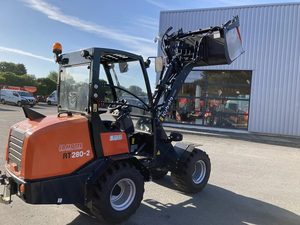 Venta al por mayor de la minicargadora Kubota RT280-2 4WD con capacidad de elevación de 1.6 toneladas, cargadora de construcción Kubota RT280-2, cargadora compacta articulada. - Product Image 2