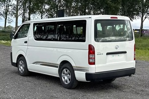 OFERTA AL POR MAYOR: Autobús Hiace 2023 (USADO) - Product Image 2