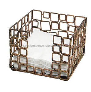 Porte-serviettes en fer massif noir de qualité supérieure avec un design élégant, parfait pour les hôtels, les restaurants et les articles de table - Product Image 5