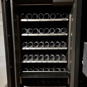 Máquinas expendedoras refrigeradas combinadas automáticas para bebidas de aperitivos Sandens Vendo G-Snack 10 al aire libre
