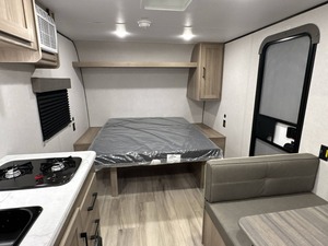 New 2026 Keystone C-o-l-e-m-a-n 17R <b>trailer</b> ready for sale - Product Image 6