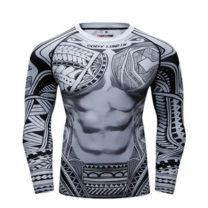Sublimación de alta calidad Rash Guards Vibrant All-Over Printed UV Protection Shirts para deportes acuáticos - Product Image 5