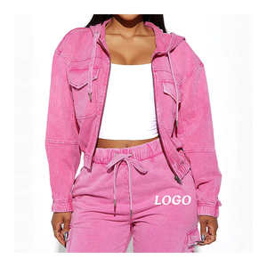 Conjunto Deportivo Personalizado para Mujer, Transpirable, Grueso, con Estampado Animal, Capucha, Invierno, Hecho en Pakistán - Product Image 2