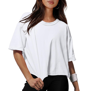 Haut court de haute qualité pour femmes coupe ajustée et respirant Logo personnalisé motif solide grande taille nouveauté prix de gros - Product Image 5