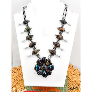 Collier en forme de fleur en turquoise et argent sterling de style sud-ouest - Product Image 1