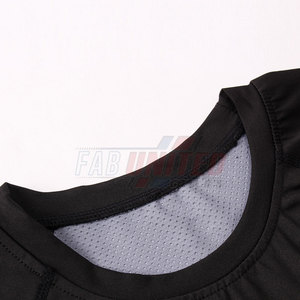 Men's Performance Fit <b>Compression</b> <b>Shirt</b> Slim Fit with Anti-Odor and Cooling Effect - Product Image 4