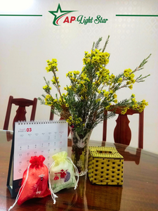 Sacs parfumés brodés à la main de différentes couleurs et de motifs riches pour l'artisanat de la broderie au point de croix et à l'aiguille - Product Image 5