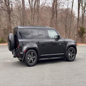 MEJOR PRECIO PARA 2023 Land Rover Defender 110 X-Dynamic SE - Product Image 3