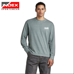 Camiseta de gimnasio de manga larga para hombre, personalizada, de alta calidad, corte holgado, cuello redondo, ligera, transpirable, 100% algodón, de secado rápido, con letras estampadas. - Product Image 3