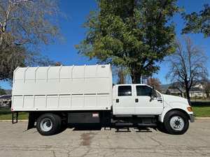 Camion tracteur routier haute performance 6x4 avec cabine couchette, véhicule de transport de marchandises diesel - Product Image 6