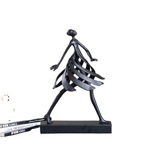 Chiffres modernes légers de luxe et créatifs en fonte pour la maison - Product Image 1