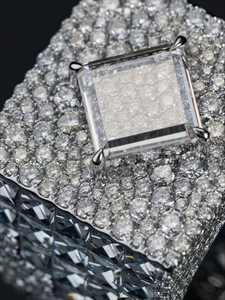 Bague classique en argent sterling 925 de Jasen Jewelry, design hip-hop avec diamants en moissanite glacés, bague de mariage pour homme - Product Image 2