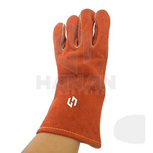 ถุงมือเชื่อมพร้อมหนังวัวกันความร้อนและการเย็บแบบเคฟลาร์เพื่อป้องกันความร้อนจากเปลวไฟและความปลอดภัยในการใช้งานหนัก - Product Image 5