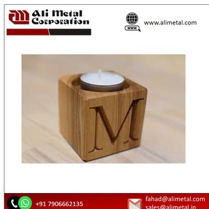 Bougeoir en bois créatif Décoration de fête de mariage de haute qualité Artisanat fait à la main Bougeoir en bois Conception personnalisée disponible - Product Image 2