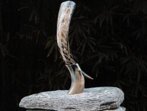 Cuerno de bebida vikingo Natural de calidad india, soporte de cuerno, tallado de ágata, diseño antiguo, servicio de grabado de animales-S SONS EXPORTS - Product Image 2