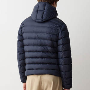 Veste d'hiver matelassée surdimensionnée de luxe 2025, manteau chaud à capuche en duvet, streetwear tendance pour hommes et femmes - Product Image 3
