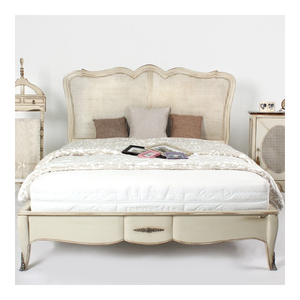 Ensembles de meubles de chambre à coucher en bois d'acajou ancien sélectionné et durable, tailles King et Queen, prix économiques - Product Image 1