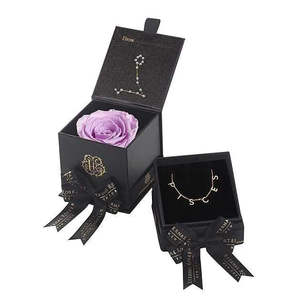ชุดกล่องและสร้อยคอ Pisces Astor สำหรับโอกาสวันวาเลนไทน์ - Product Image 4