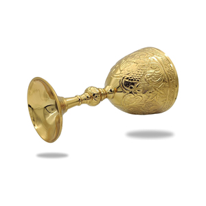 Gobelet royal en laiton massif de qualité supérieure |   Calice Gravé à la Main, Style Gothique Médiéval, Verre Décoratif pour la Décoration de la Maison, Ensemble de Vaisselle Cadeau - Product Image 2