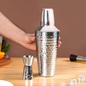 Shaker à cocktails en acier inoxydable, design martelé, outil de bar professionnel, étanche, prise en main facile, mélange parfait pour le bar à domicile - Product Image 1