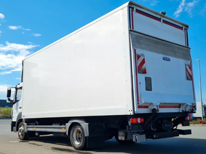 Camion moyen diesel Euro 5 2024 d'occasion 823 4x2 <150 ch Capacité 1-10t Transport de matériaux de construction - Product Image 5