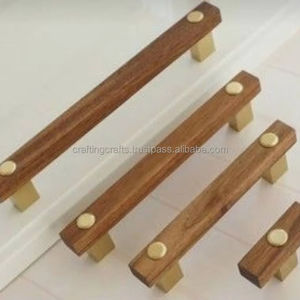 ลูกบิดตู้ลิ้นชักทำมือจากเรซิ่นสีเขียวทะเลขาว  แบบมีลายนูนรูปนางฟ้า สำหรับตู้เสื้อผ้า ตู้ครัว  ขายส่ง รุ่น WRK-141 อินเดีย - Product Image 3