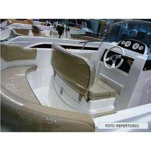 Yacht sportif à grande vitesse Marinello Fisherman 19, plancher en fibre de verre pour une utilisation rapide - Product Image 5