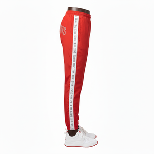 Pantalon coupe-vent premium pour femmes, tissu en taffetas de polyester durable, rouge, panneau latéral athlétique, logo personnalisé, pantalon coupe-vent pour femmes - Product Image 3